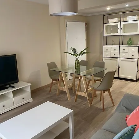 Piso Completo, Muy Cerca De La Playa De Gijon