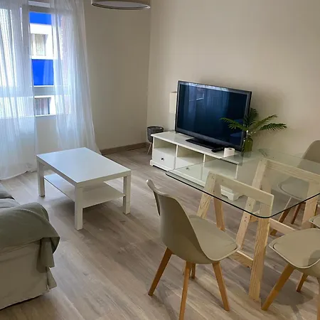Apartment Piso Completo, Muy Cerca De La Playa De *