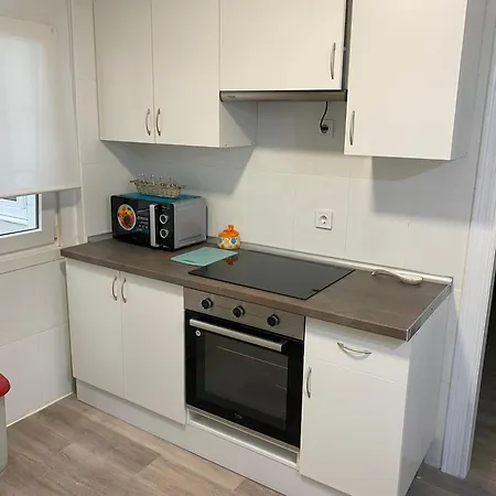 Apartamento Piso Completo, Muy Cerca De La Playa De Gijón