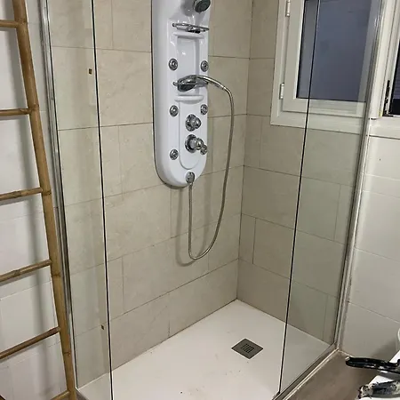 Apartamento Piso Completo, Muy Cerca De La Playa De