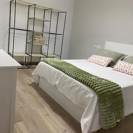 Apartamento Piso Completo, Muy Cerca De La Playa De Gijón