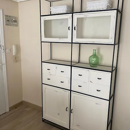 Apartamento Piso Completo, Muy Cerca De La Playa De Gijón